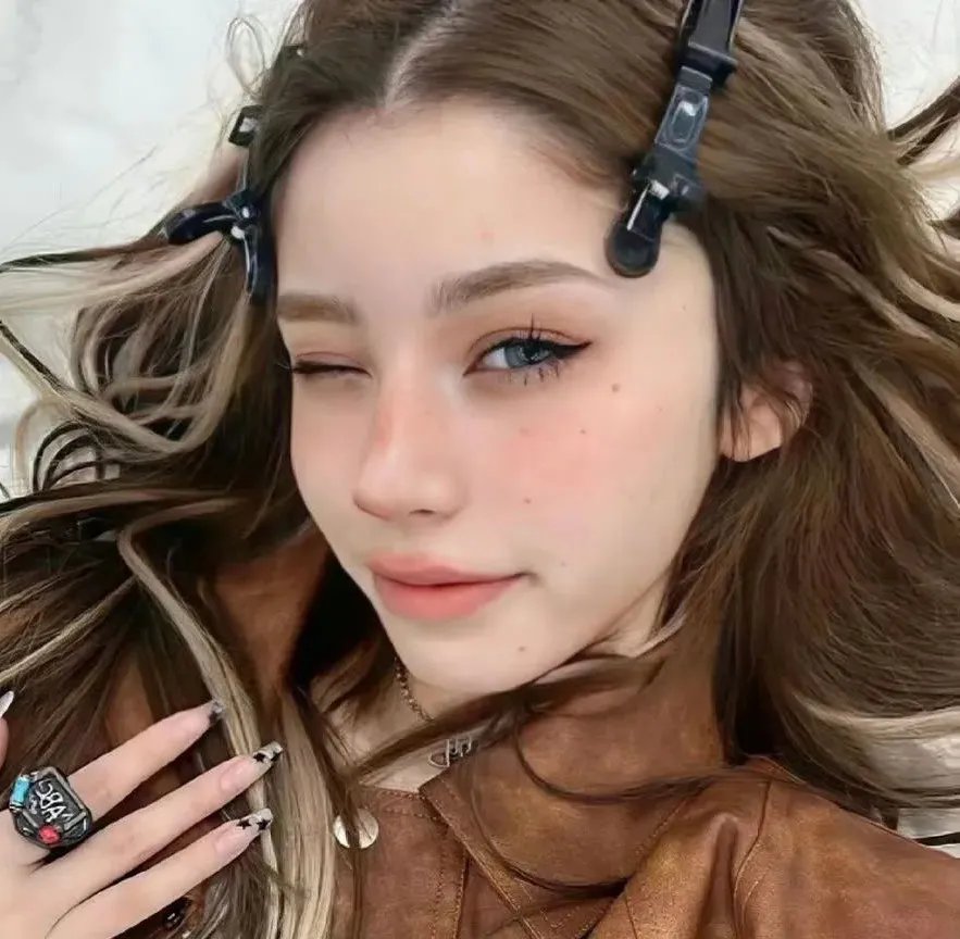艳秘书